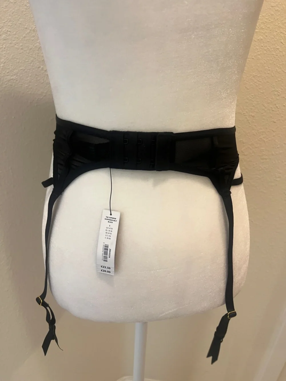 Ann Summers The Superior Suspender Belt Black Garter Belt Small 4-6